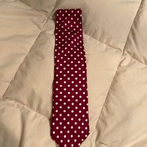 Gorgeous 100%Silk Tie